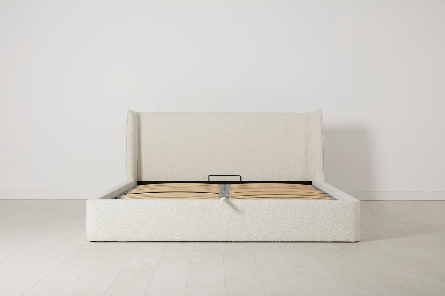 Bed 03 Super King Sized Bed