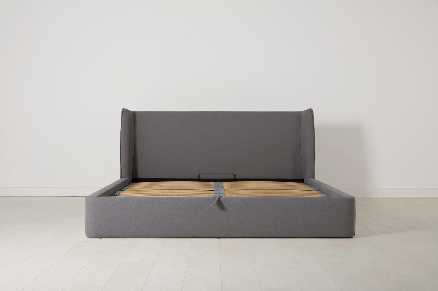 Bed 03 Super King Sized Bed