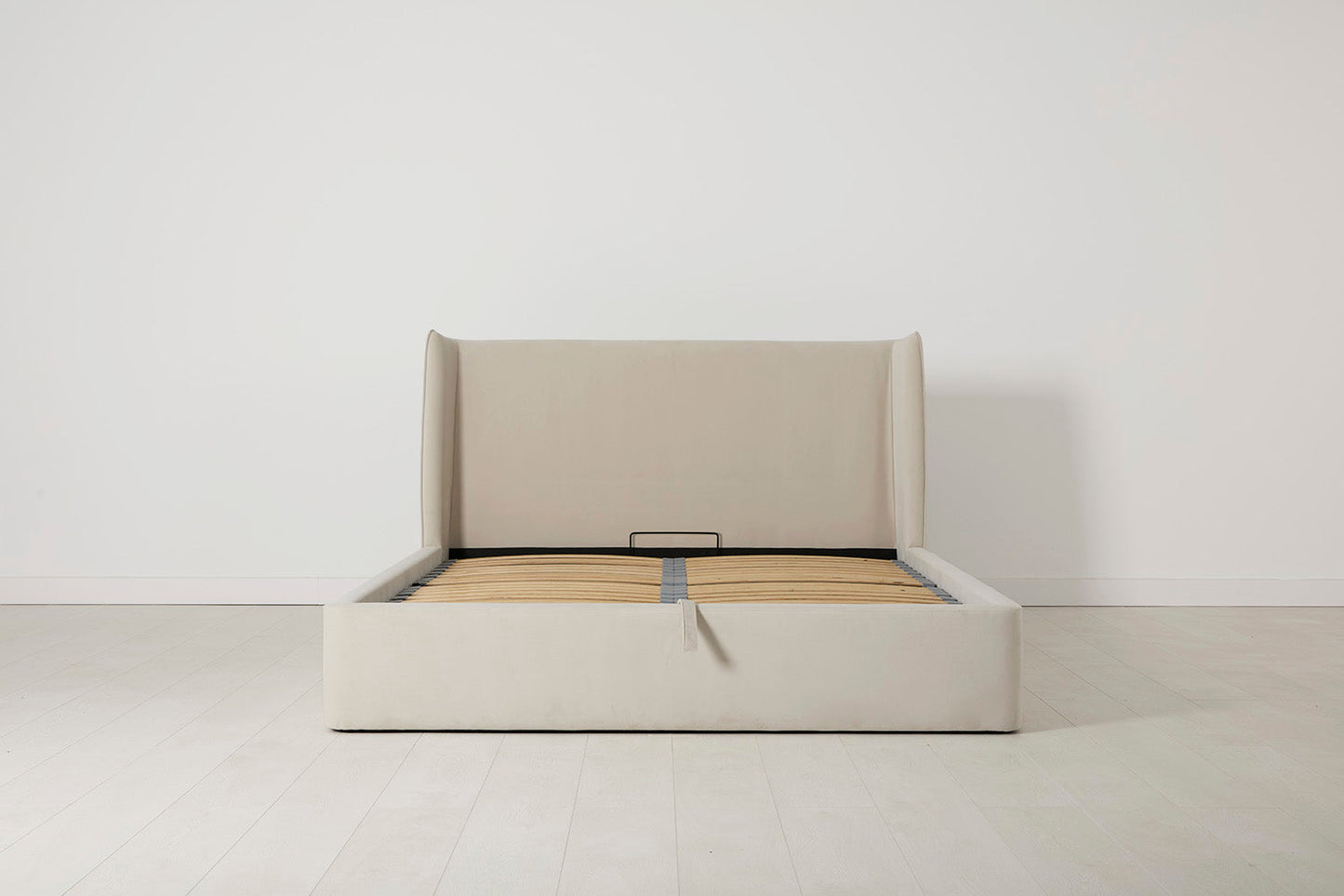 Bed 03 King Sized Bed