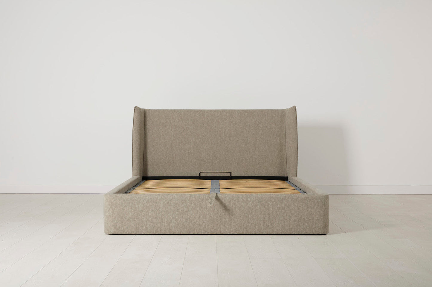 Bed 03 King Sized Bed