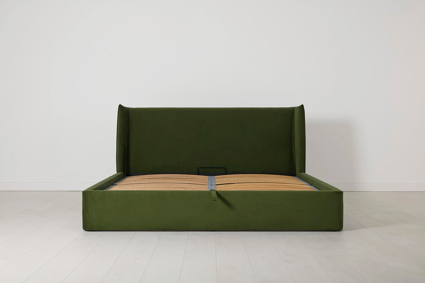 Bed 03 Super King Sized Bed