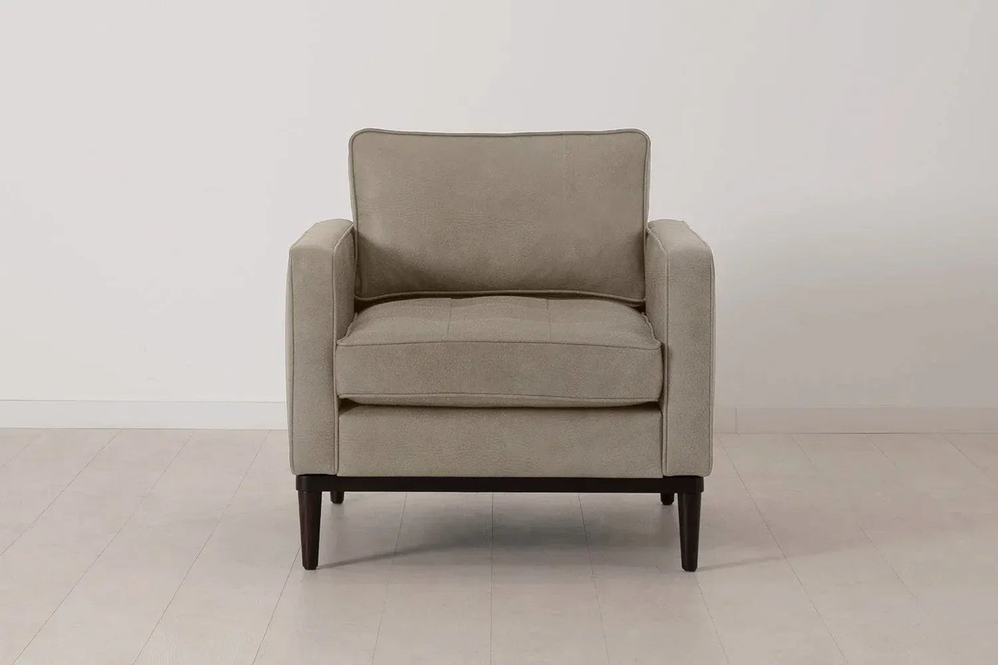 Model 02 Armchair (CRIB5)