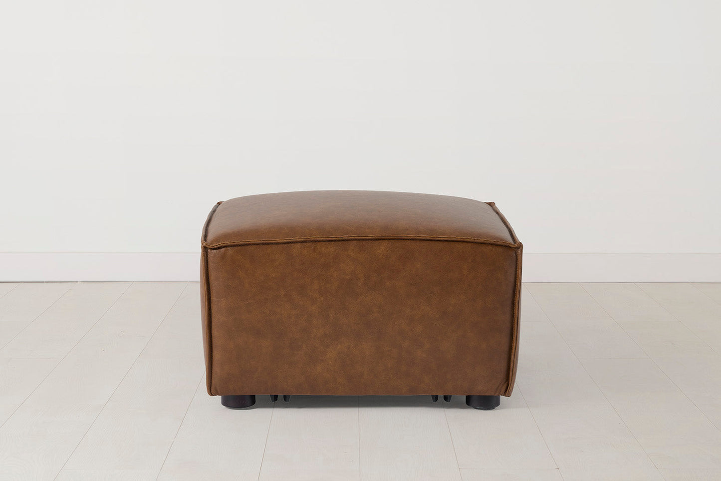 Model 03 Ottoman (CRIB5)