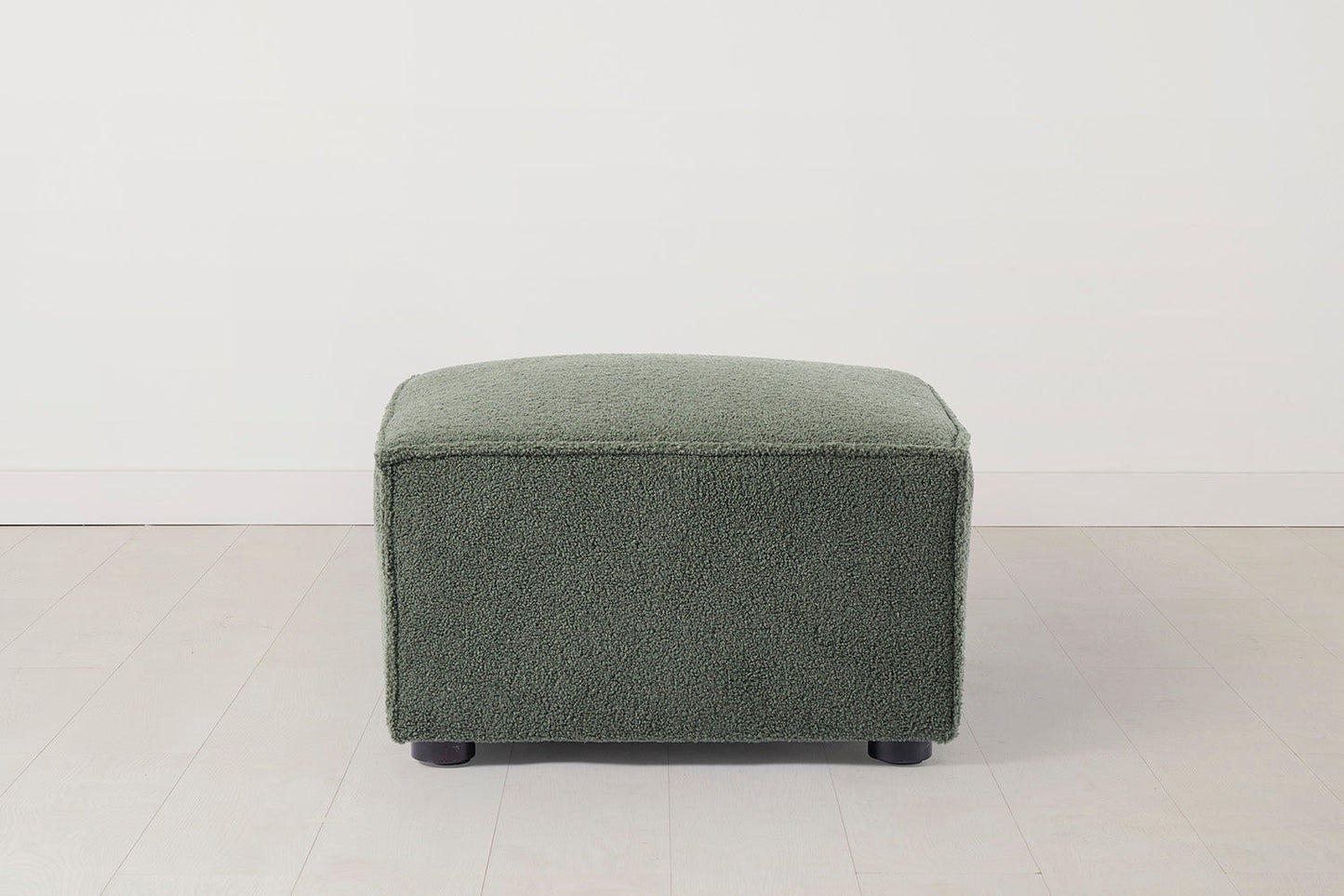 Model 03 Ottoman (CRIB5)