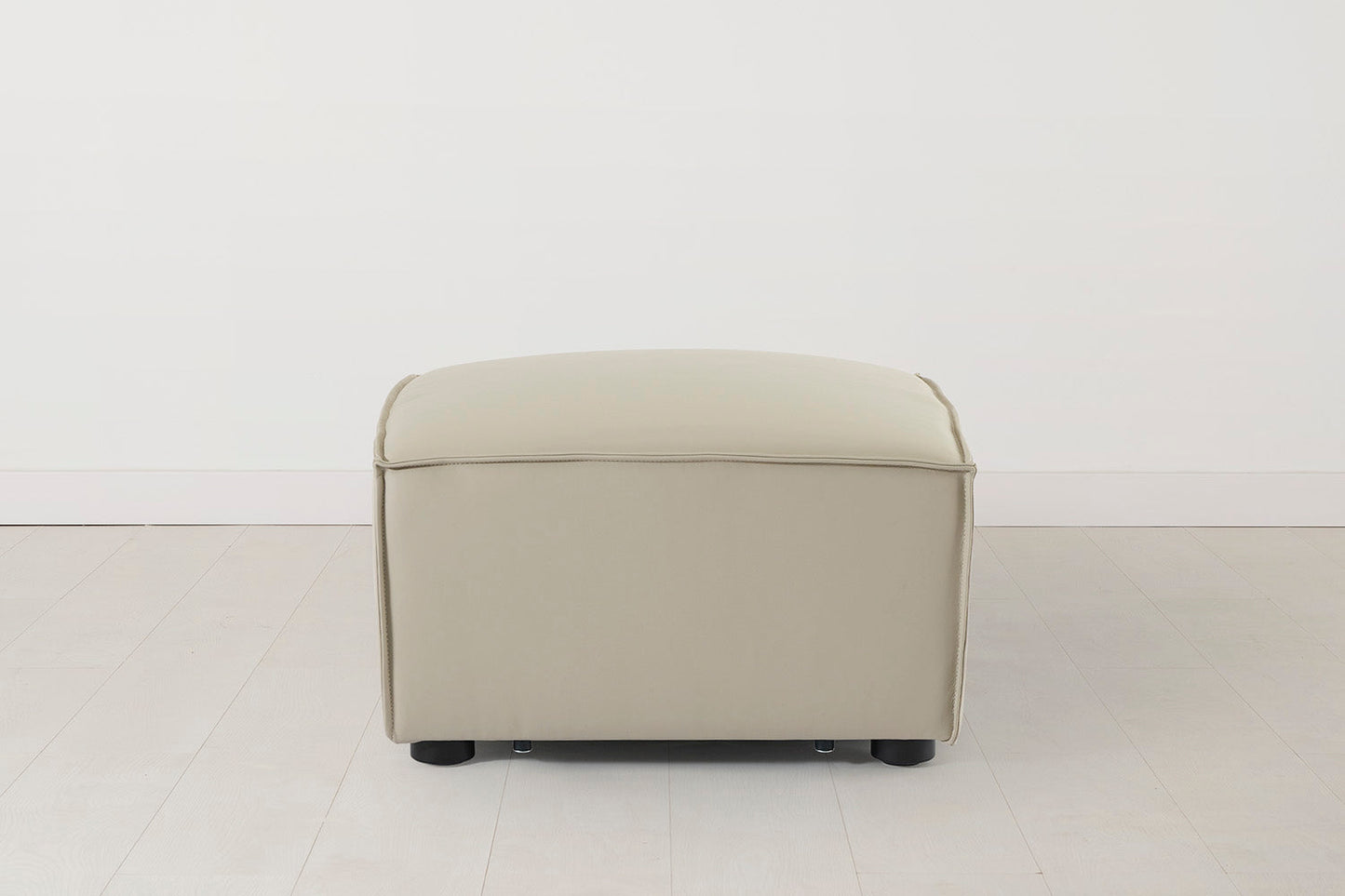 Model 03 Ottoman (CRIB5)